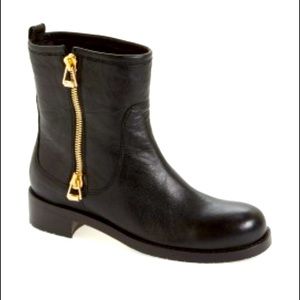 Jimmy Choo Dondo 40 Black Leather boot size 38.5